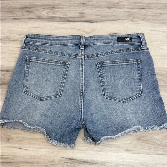 KUT Gidget Distressed High Rise Denim Women Shorts size 12 - Picture 3 of 13
